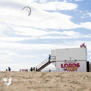 10000435-GKA23Barcares