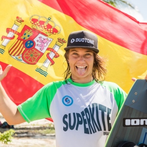 D57A2659-Claudia-Leon-romantsovaphoto