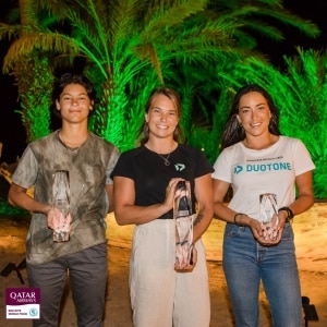 2210231714-D57A9735-Claudia-Leon-Mikaili-Sol-Rita-Arnaus-romantsovaphoto