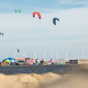 2211091944-D57A2926-romantsovaphoto