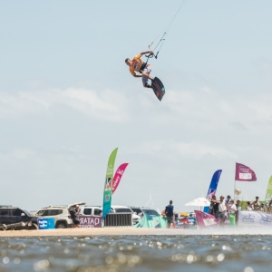 2211111652-D57A5934-romantsovaphoto