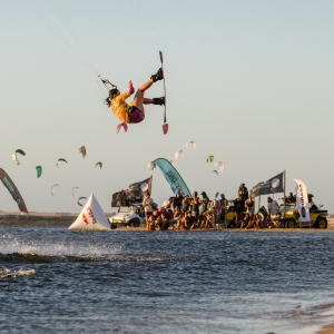 GKA25-TAIBA-FREESTYLE-DAY-2-13220810-Bruna-Kajiya-IMG_4853-romantsovaphoto