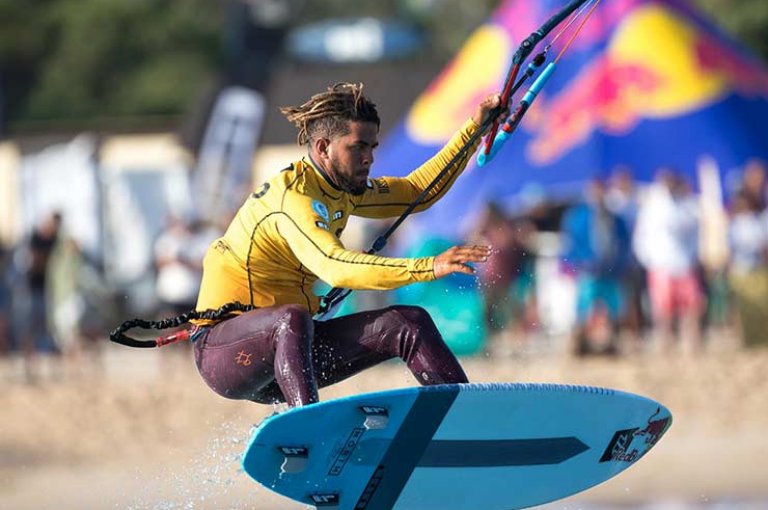 Image for Jeep Tarifa Pro – Kite-Surf World Tour – Day 3 Action