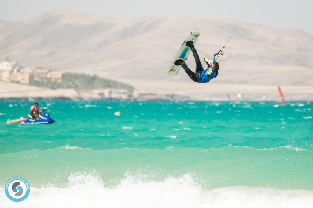 Bruna Kajiya - GKA Freestyle World Cup Fuerteventura