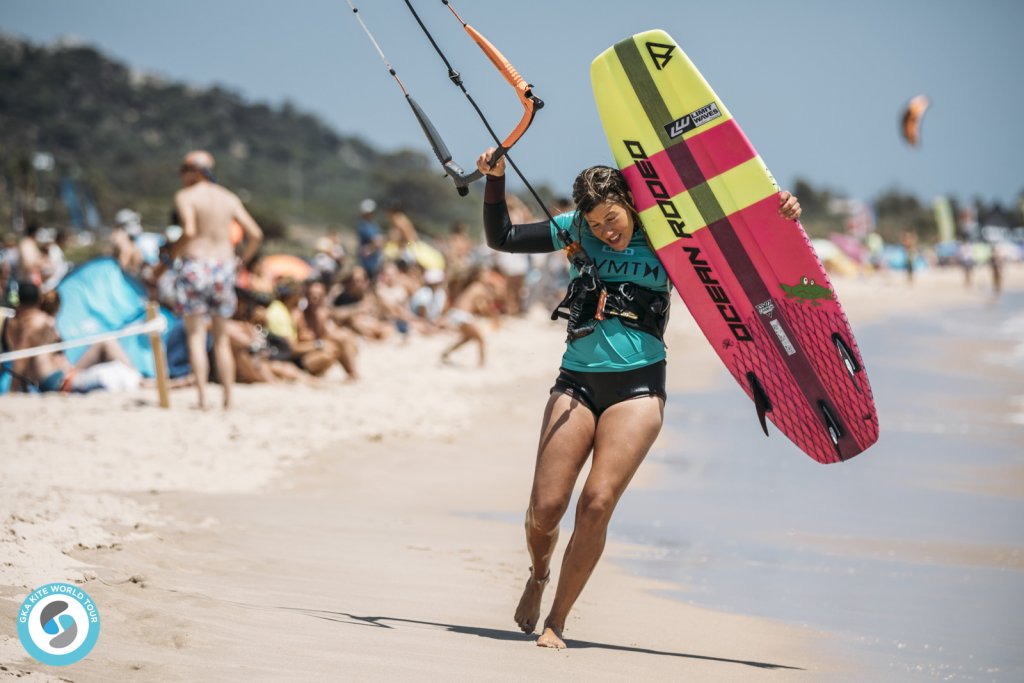 Carla Herrera Oria - singles winner GKA Kite World Cup Tarifa