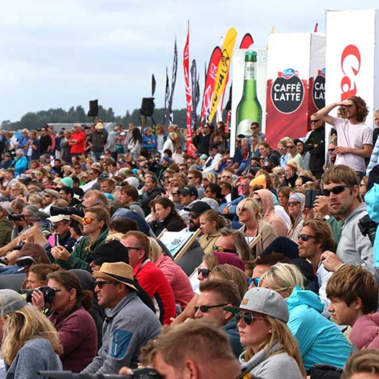 Crowds at GKA Kite-Surf World Tour Germany